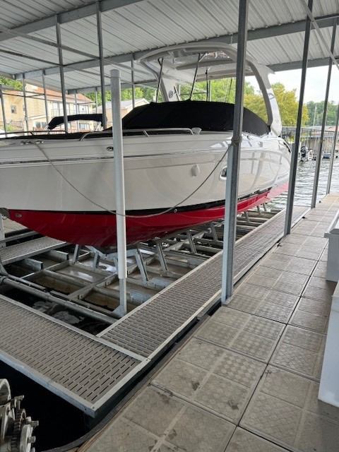 Boat lift with walkboards